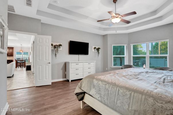 Bedroom, Interior, Pendant Lights, Wood Texture Flooring