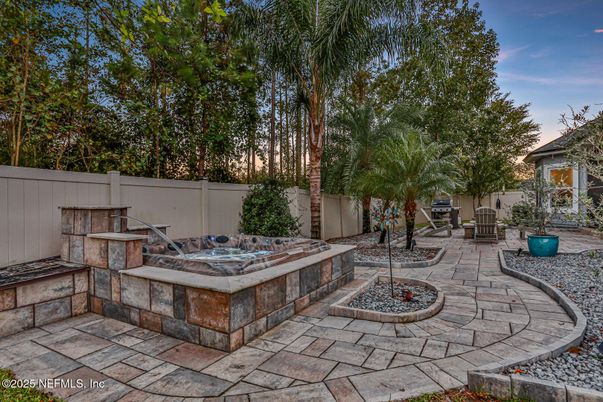 Exterior, Hot Tub