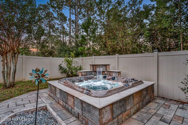 Exterior, Hot Tub