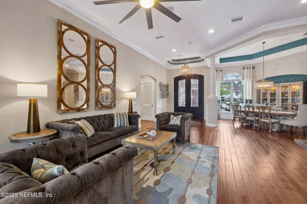 Dining room, Interior, Living room, Pendant Lights, Recessed Lighting, Wood Texture Flooring