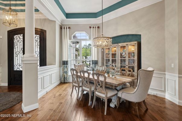 Chandelier, Dining room, Interior, Pendant Lights, Wood Texture Flooring