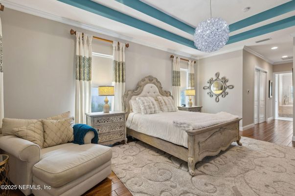 Bedroom, Interior, Pendant Lights, Recessed Lighting, Wood Texture Flooring