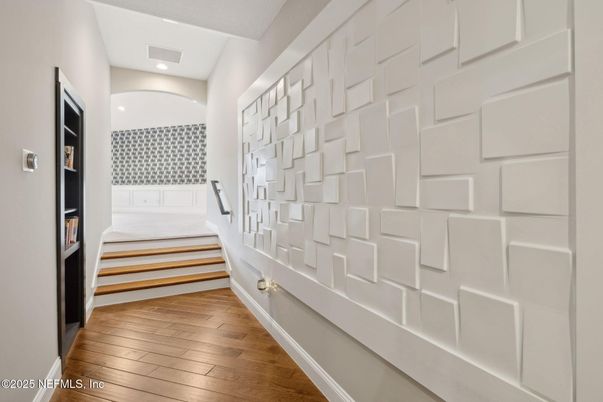 Interior, Recessed Lighting, Wood Texture Flooring