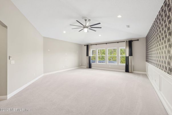 Empty room, Interior, Recessed Lighting