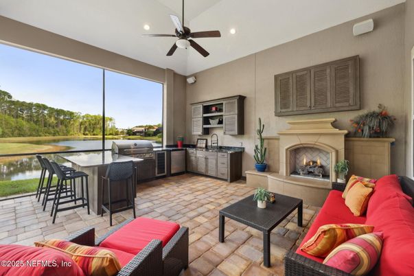 Fireplace, Interior, Living room, Recessed Lighting