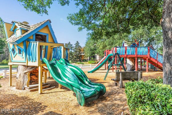 Backyard, Exterior, Playground