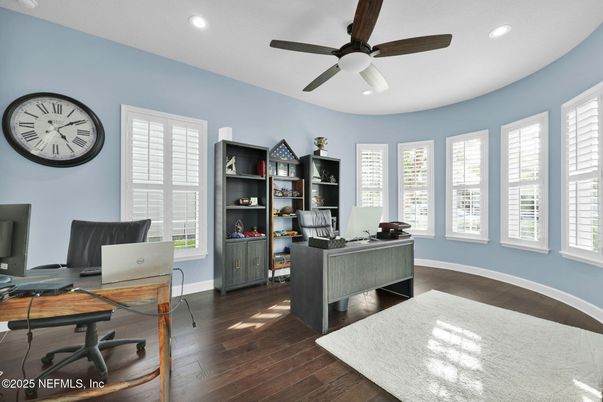 Home Office, Interior, Recessed Lighting, Wood Texture Flooring