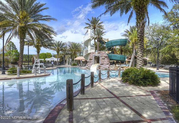Exterior, Playground, Pool