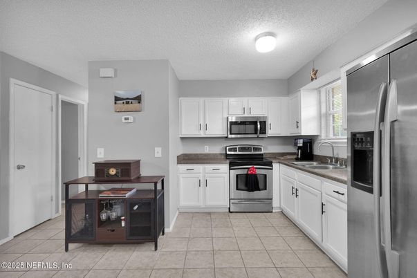 Interior, Kitchen, Stainless Steel Appliances