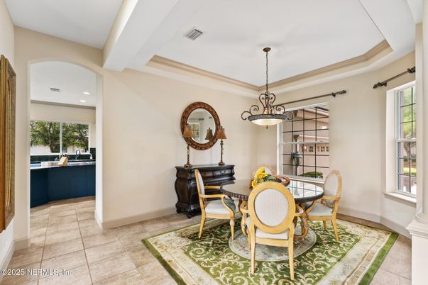 Dining room, Interior, Pendant Lights, Recessed Lighting