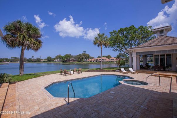 Exterior, Lake, Pool, Water