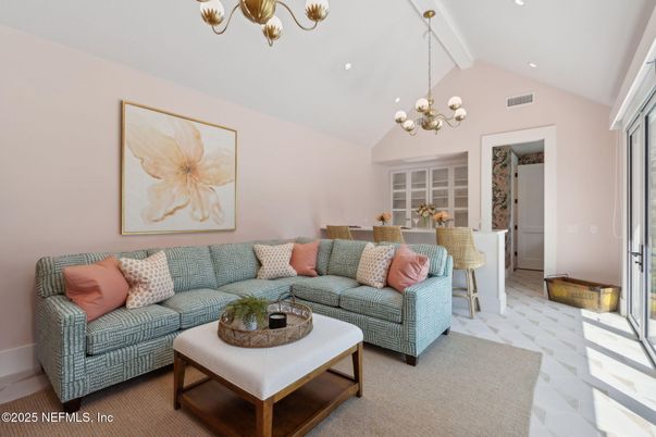 Chandelier, Dining room, Interior, Living room, Recessed Lighting