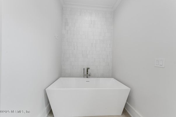 Bathroom, Free Standing Baths, Interior