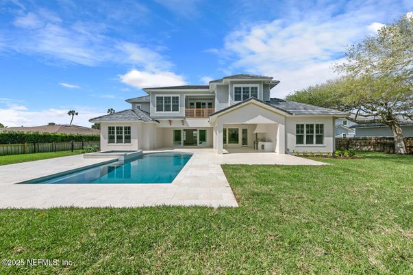 Backyard, Exterior, Facade, Pool, Mediterranean