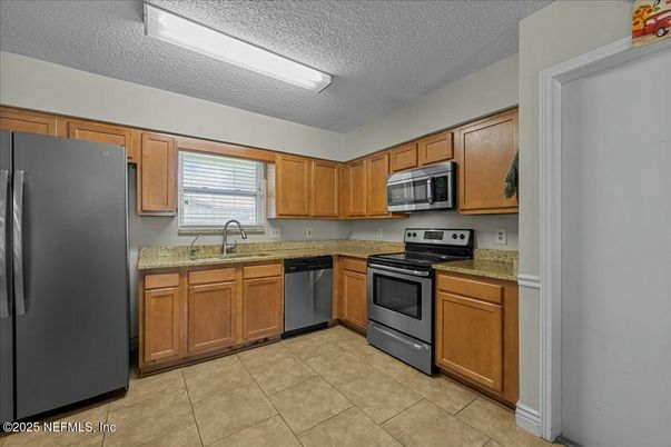Interior, Kitchen, Stainless Steel Appliances