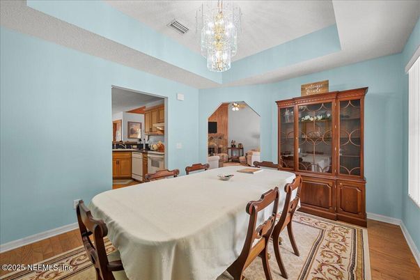 Chandelier, Dining room, Interior, Kitchen, Wood Texture Flooring