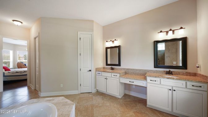 Bathroom, Bedroom, Dual Sink Vanities, Interior