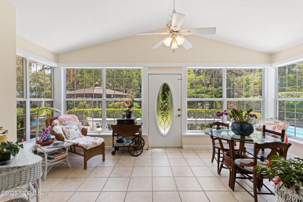 Dining room, Interior, Sun Room