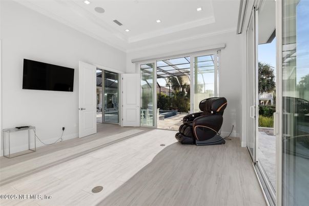 Interior, Recessed Lighting, Wood Texture Flooring