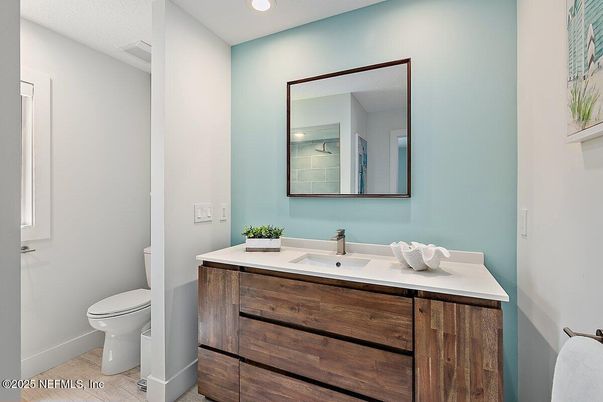 Bathroom, Interior, Recessed Lighting