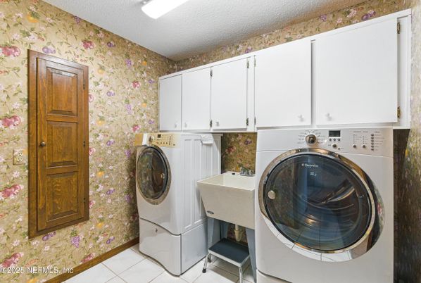 Interior, Utility Closets, Washer