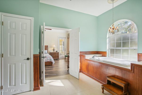 Bathroom, Bedroom, Interior, Pendant Lights, Wood Texture Flooring