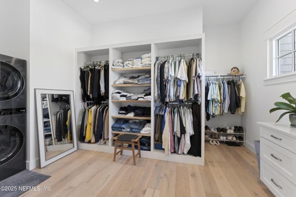 Interior, Recessed Lighting, Walk-in Closets, Washer, Wood Texture Flooring
