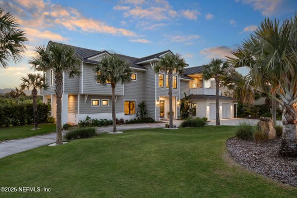 Attached, Backyard, Exterior, Facade, Mediterranean
