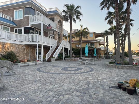 Exterior, Facade, Condo Building