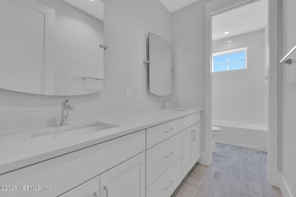 Bathroom, Dual Sink Vanities, Interior, Recessed Lighting