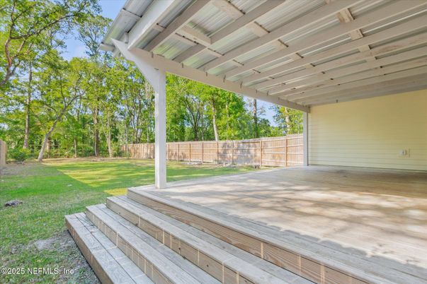 Backyard, Exterior