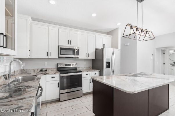 Interior, Kitchen, Pendant Lights, Recessed Lighting, Stainless Steel Appliances