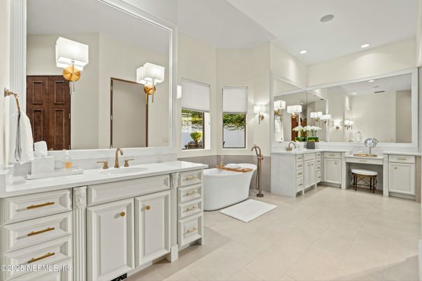 Bathroom, Dual Sink Vanities, Free Standing Baths, Interior, Recessed Lighting
