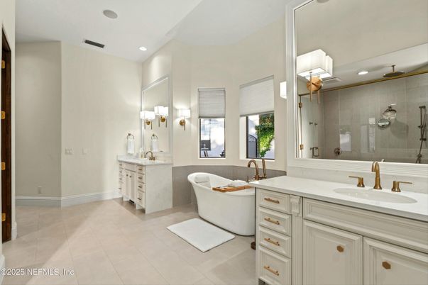 Bathroom, Dual Sink Vanities, Free Standing Baths, Glass Shower, Interior, Recessed Lighting