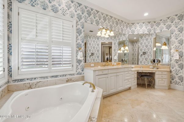 Bathroom, Dual Sink Vanities, Interior, Recessed Lighting