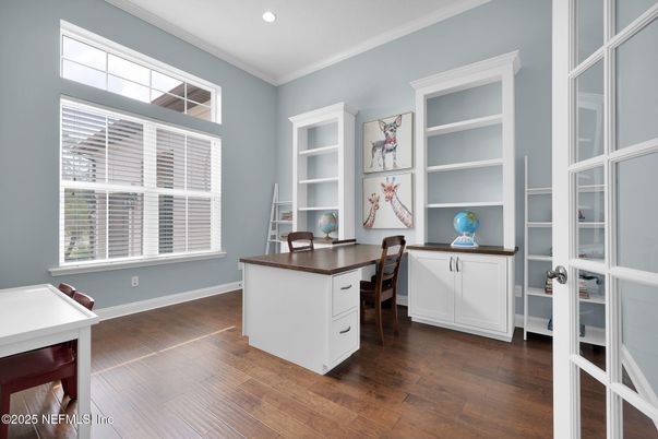 Home Office, Interior, Recessed Lighting, Wood Texture Flooring
