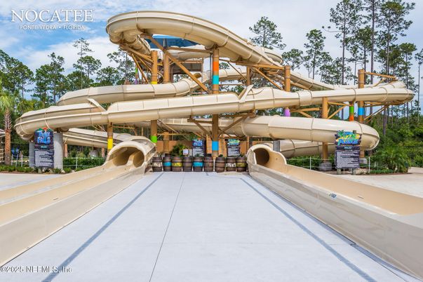 Exterior, Playground