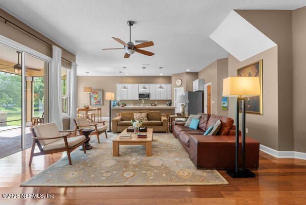 Interior, Kitchen, Living room, Pendant Lights, Recessed Lighting, Stainless Steel Appliances, Wood Texture Flooring