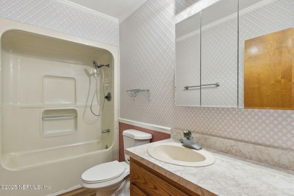Bathroom, Interior, Tile Countertops