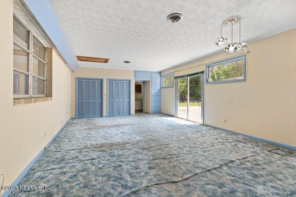 Empty room, Interior, Pendant Lights