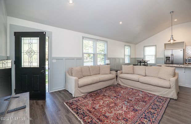Interior, Kitchen, Living room, Pendant Lights, Recessed Lighting, Stainless Steel Appliances, Wood Texture Flooring
