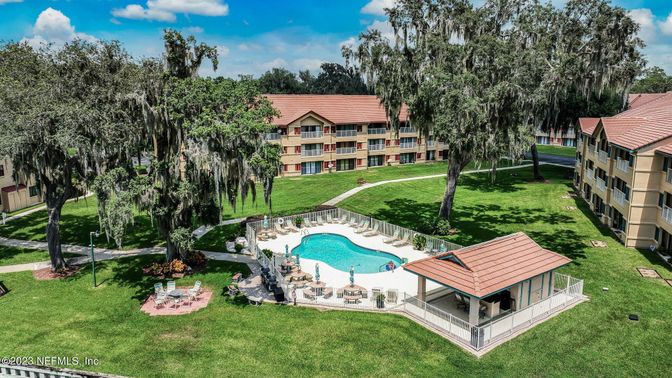 Backyard, Exterior, Pool