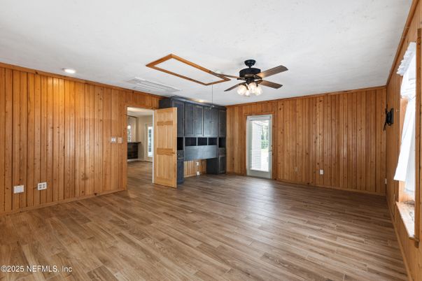 Empty room, Interior, Recessed Lighting, Wood Texture Flooring, Wooden Walls