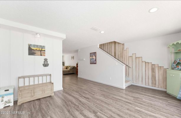 Interior, Recessed Lighting, Wood Texture Flooring