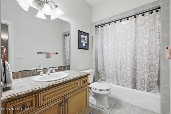 Bathroom, Interior, Tile Countertops