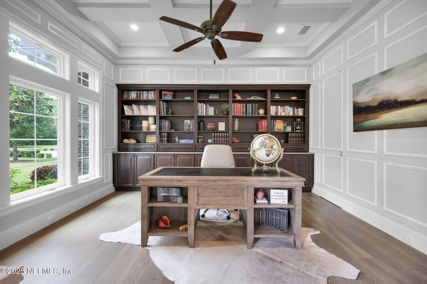 Home Office, Interior, Recessed Lighting, Wood Texture Flooring