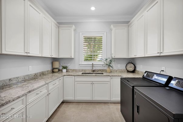 Interior, Recessed Lighting, Washer