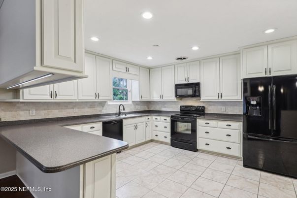 Interior, Kitchen, Recessed Lighting