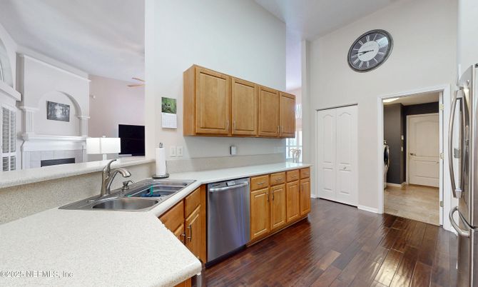 Fireplace, Interior, Kitchen, Wood Texture Flooring