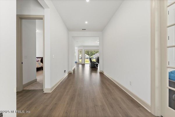 Interior, Recessed Lighting, Wood Texture Flooring